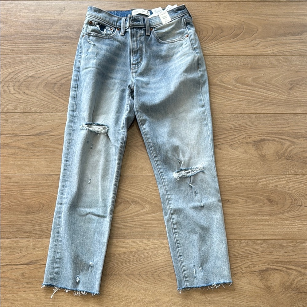 Abercrombie & Fitch Boyfriend Mid Rise Blue Jeans
